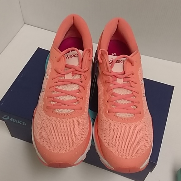 Asics gel kayano 24 pink size 10.5 us woman running shoes - Picture 2 of 5
